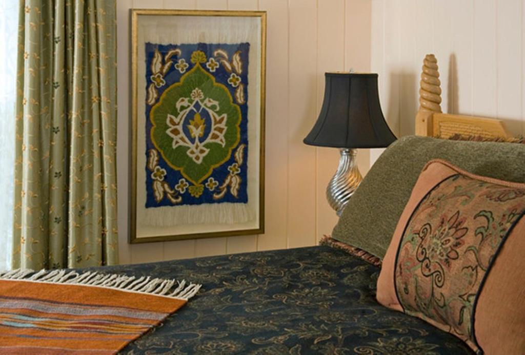 Four Kachinas B&B Inn Santa Fe Room photo